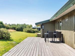 7 person holiday home in Knebel-By Traum