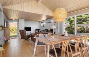 Lovely Home In Hejls With Wifi