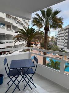 Ocean Glimpse- Las Americas