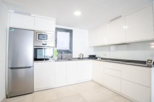 Luxury 3-Bedroom Apartment for Rent in the Heart of Puerto Banús