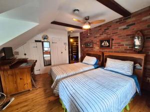 Guesthouse Refuge du Poète Montreal-Longueuil