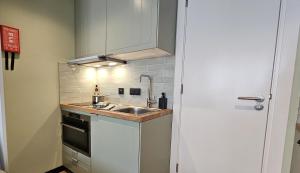 Studio Spring - 20 min from Amsterdam Centre - FREE parking