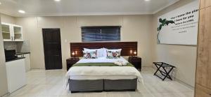 Shiloah Guesthouse Unit 4