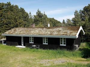 6 person holiday home in Ålbæk-By Traum