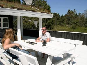 6 person holiday home in Ålbæk-By Traum