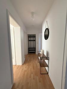 Schöne Wohnung gegenüber Bahnhof