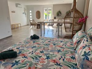 10 Min du Théatre antique à pied, sauna et fauteuil massant