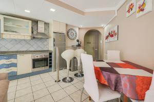 Els Pavos - Carrer Ter