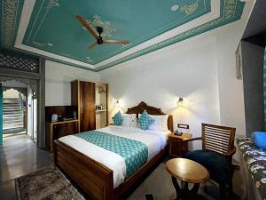 AAJ HAVELI - Pichola Lake Facing Hotel