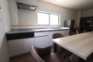 3月末まで3泊以上3割引き 2泊2割引き 富士山ビュー 富士山駅7分 河口湖駅まで2駅 12名可