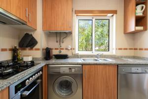 1 Bedroom apt with pool access