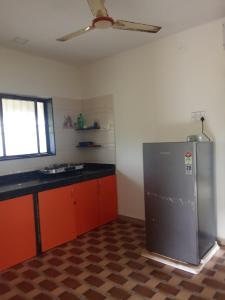 Potdar holiday home & risort