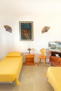 Santoni's Home img6