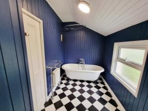 Bridgerton House - Detached 5-bedroom Property