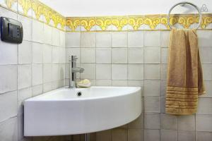 La Pietra di Trizca - House by the Sea