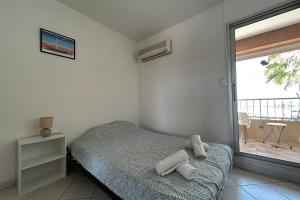 Charming studio with sea view Gruissan