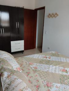 Sobreposta aconchegante na praia