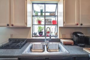 Spacious Nashville Retreat with Yard WFH Friendly!