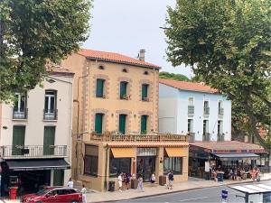 DUPLEX REP 10 COEUR de COLLIOURE avec parking proche