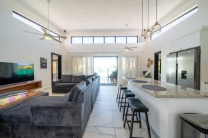 Peace Design Exclusivity