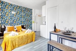 Bluestay 142 - Charming Studio