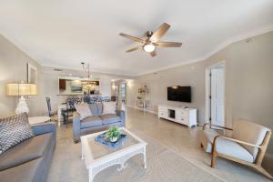 Destin West Heron 307 - Great value! - Lazy River - Close Walk to Beach