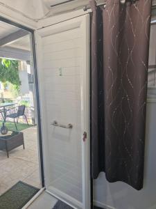 Georgias house 7 min from Athens airport