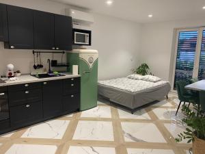 Elegant, peacefull studio apartment 