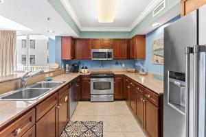 Destin West Heron 509 - Beach Paradise - Lazy River - Short Walk to Beach