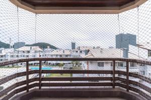 Apto Acácia 50m da praia by Achei Florianópolis