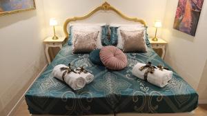 Cupido Suite by Ca-Sa Check