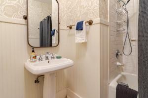 City Cottage on Main Street In North GA