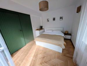 70m mieszkanie w domu jednorodzinnym do 8 osób, darmowy parking, atrakcje dla dzieci, balkon, duży ogród