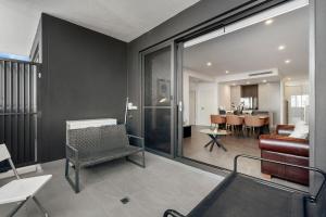 3E1 Abnb-Style Cozy Epping Stay, Walk to Station, Free Parking