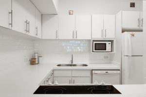 Coastal Living with Golf Course Vistas Otium