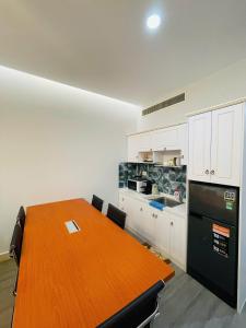 Golden King Apartment