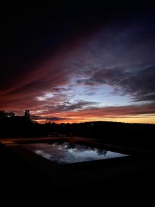Domaine de Cazal - Chambres dHôtes avec piscine au cœur de 26 hectares de nature préservée