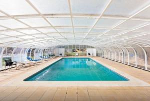 Algarve holiday beach house with seaview and pool