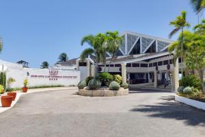 Grand Muthu Runaway Bay Club Caribbean