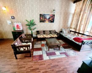 RB Cottage at mall road mussoorie