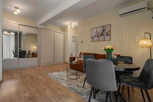 Central Charm by Unirii Square