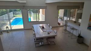 Casa con Pileta Los Arces Pilar