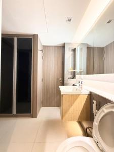 BTS Thong Lor Downtown Low-rise Large 1 Bedroom