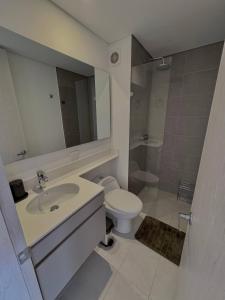 Bright & Cozy Loft Prime Corferias Location I QS living 904