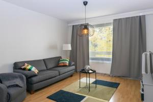 One-bedroom apartment with free parking - 3hvězdičkové hotely ve městě Oulu