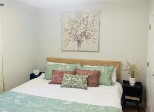 Flower Bliss Cottage in Sparta Mountains