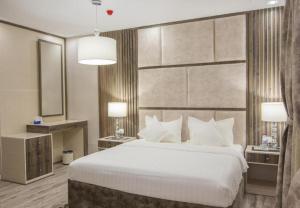 Delune Hotel
