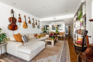 Oceanfront Artists Retreat Santa Monica Luxury