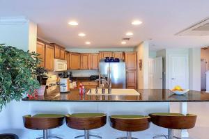 Elegant Townhome ReResort 15 min to Disney