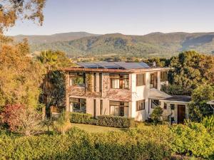 The Hill House Hinterland Haven